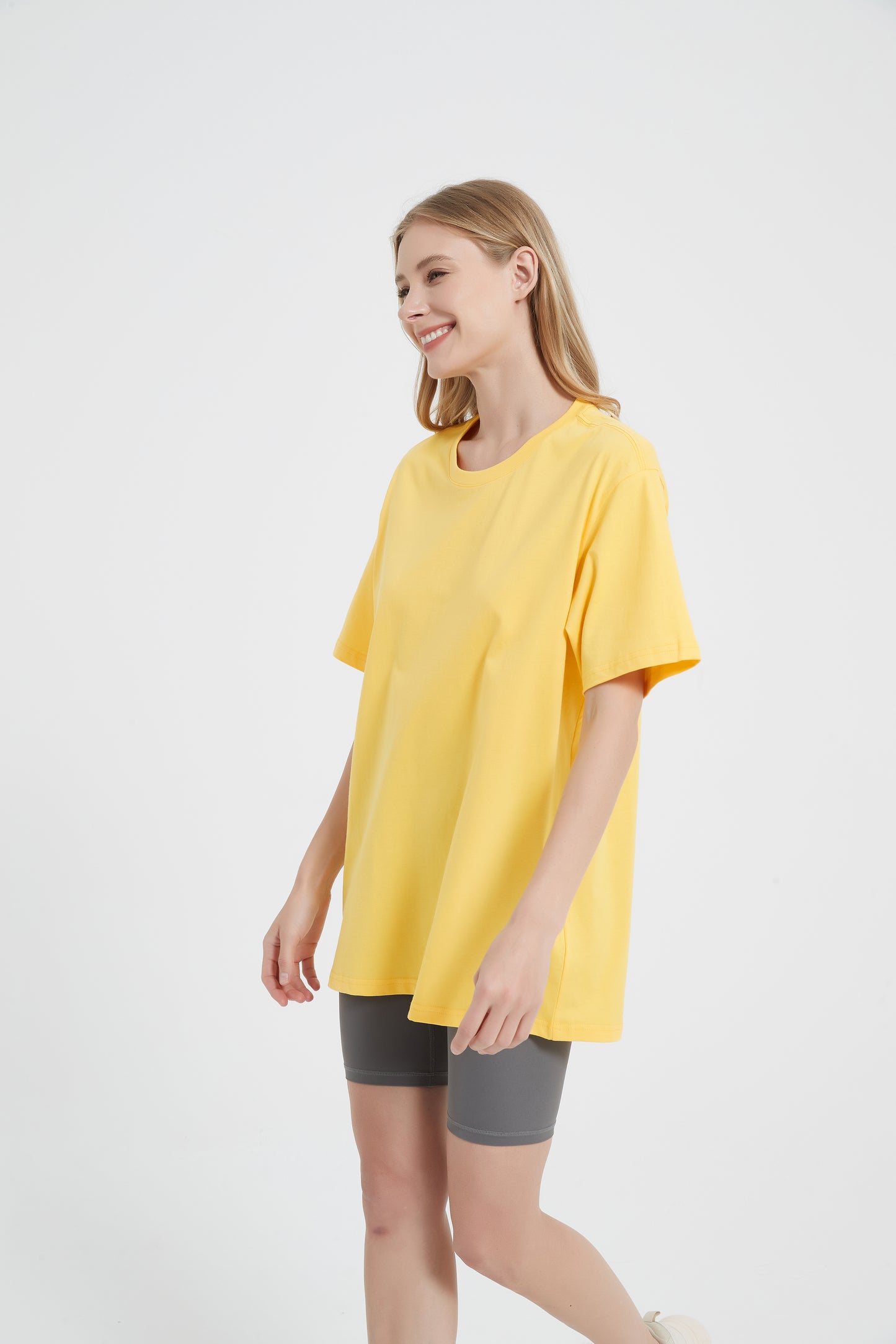 Yokvan Oversized Tee Yellow