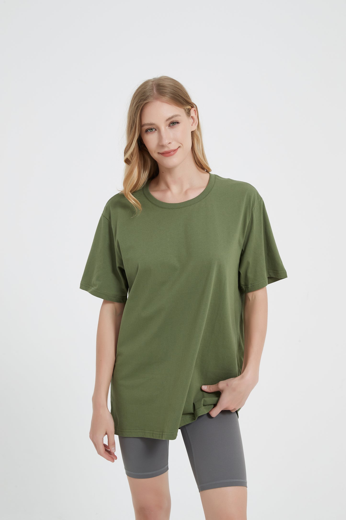 Yokvan Oversized Tee Olive