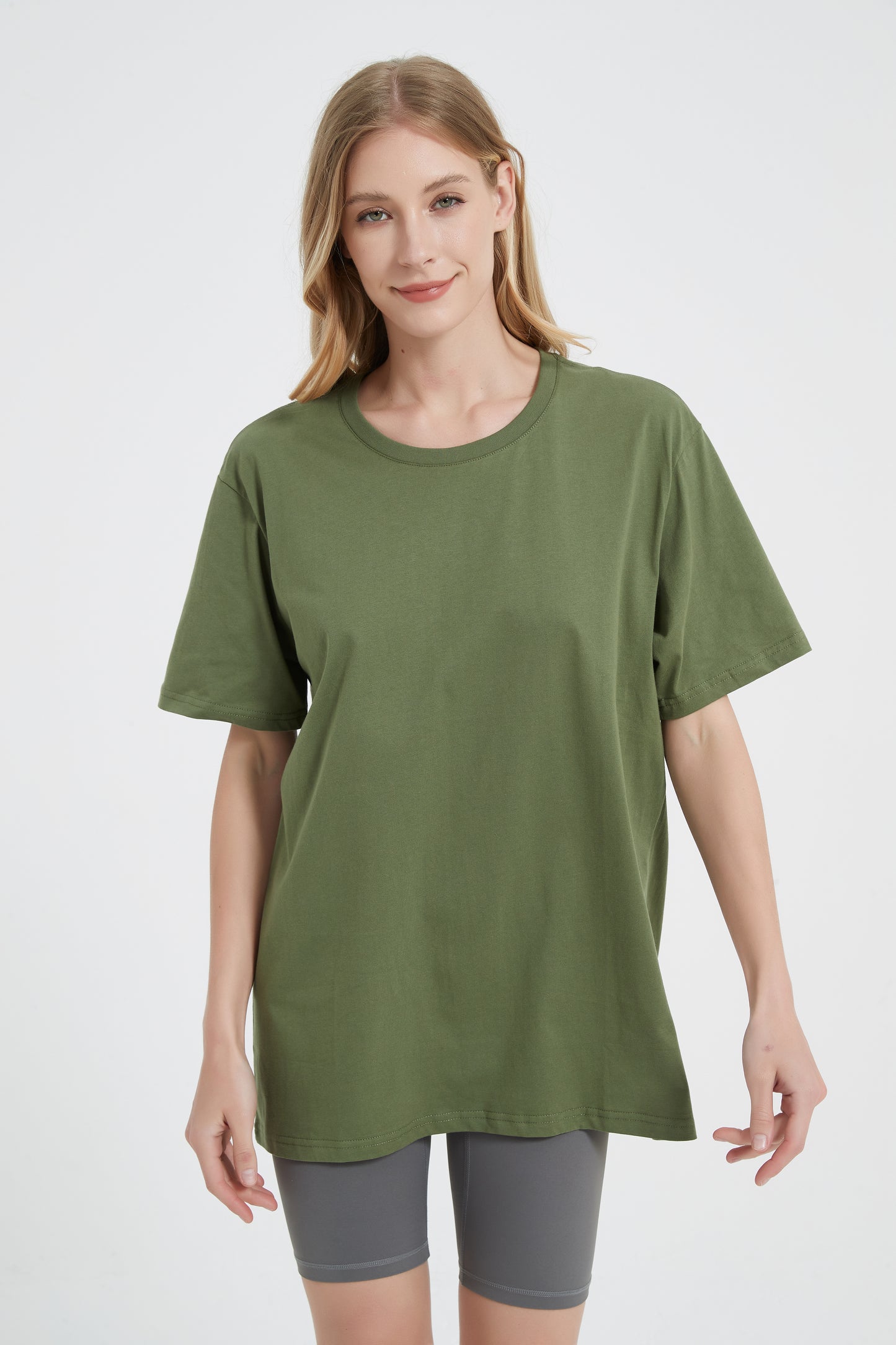 Yokvan Oversized Tee Olive