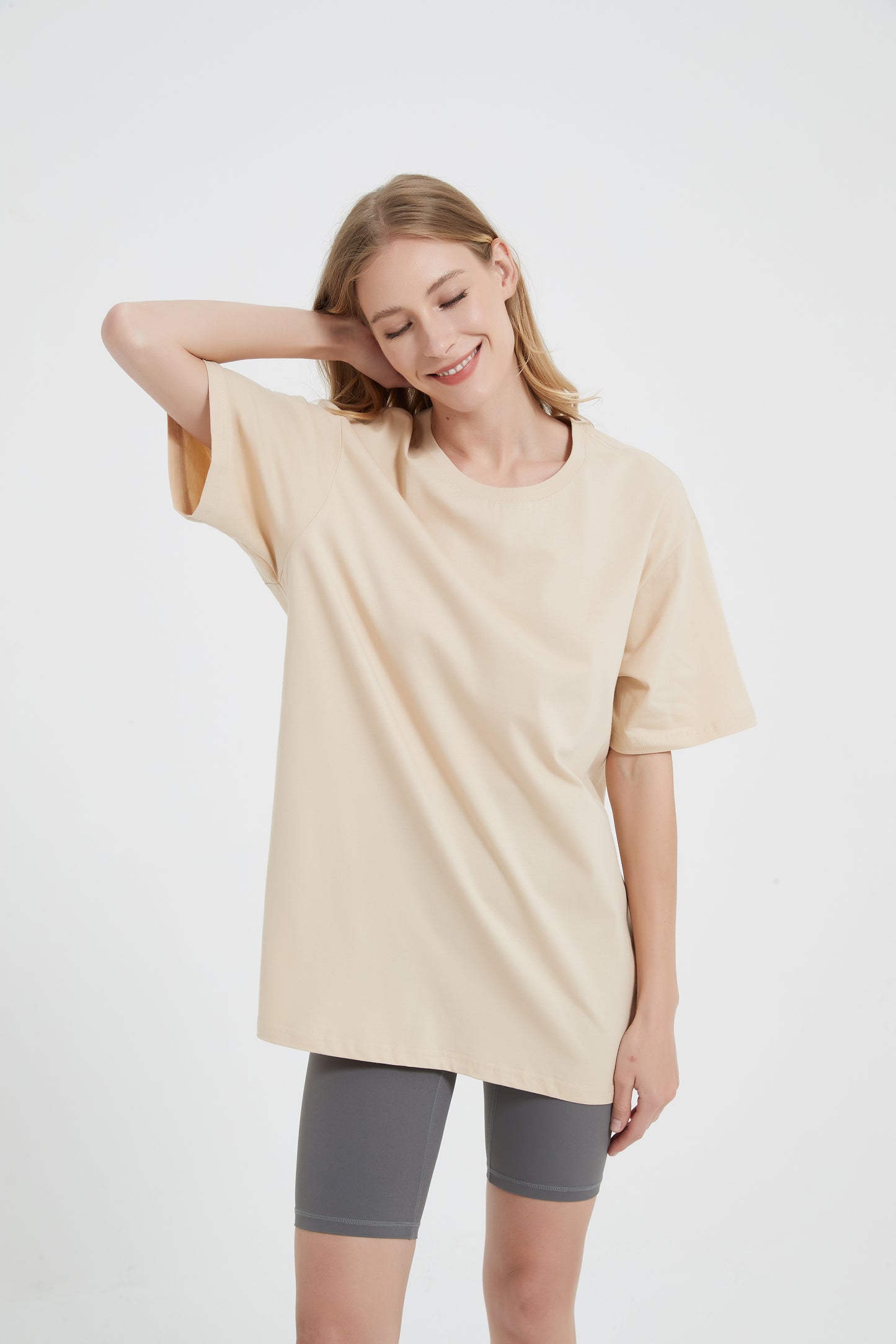 Yokvan Active Oversized Tee Beige